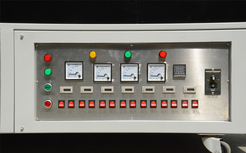 鞋子3KW7組燈固化機.jpg 鞋子3KW7組燈固化機.jpg