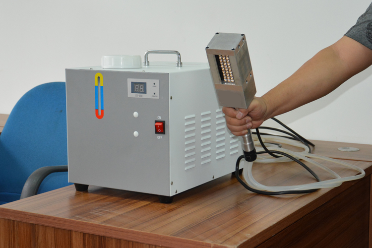 手持式UVLED光固機(jī).jpg 手持式UVLED光固機(jī).jpg